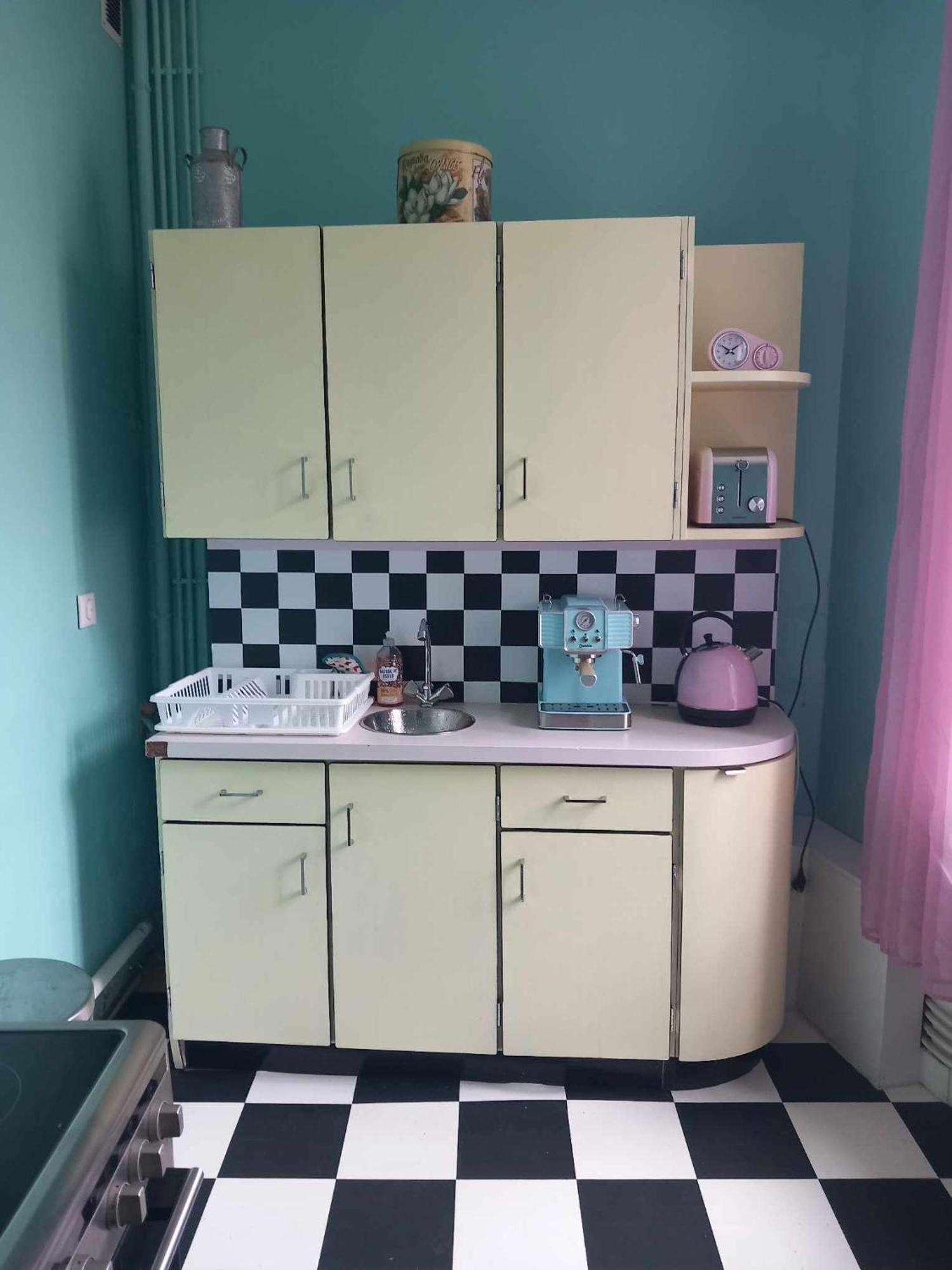Vintage ,La Capsule Temporelle Wifi Draps Parking Publique Gratuit Apartment Thiers Exterior foto